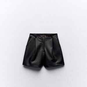 ZARA pleated faux leather shorts black